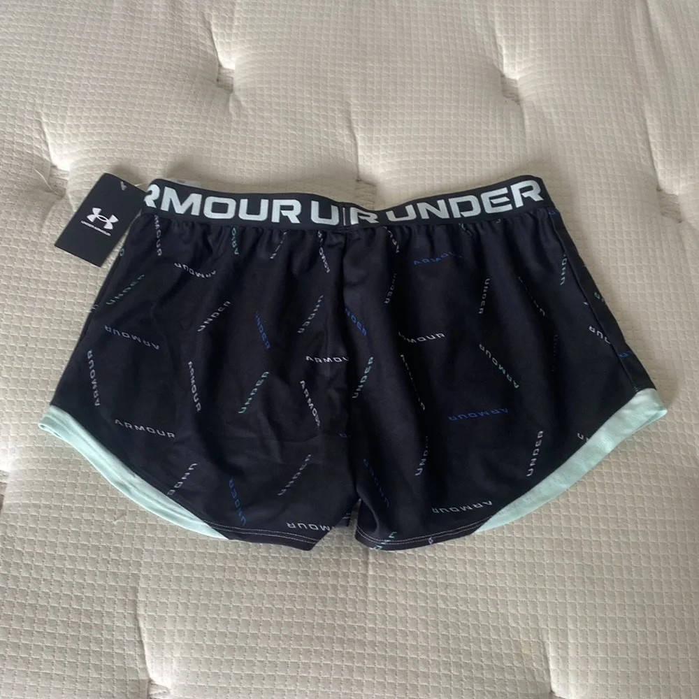 ✅NWT Girls Under Armour Running Shorts Size XL